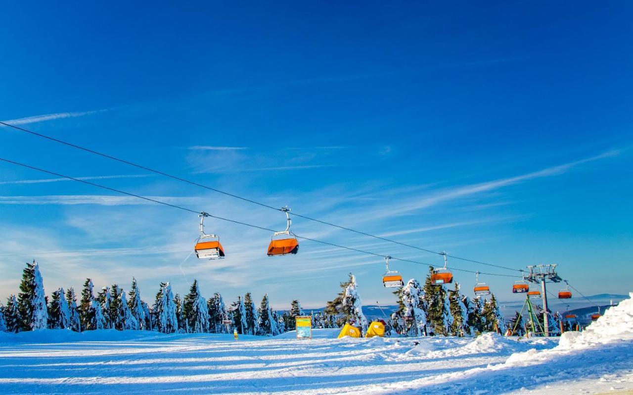 Mountain Apartment Panorama Klinovec Loučná pod Klínovcem Exteriör bild